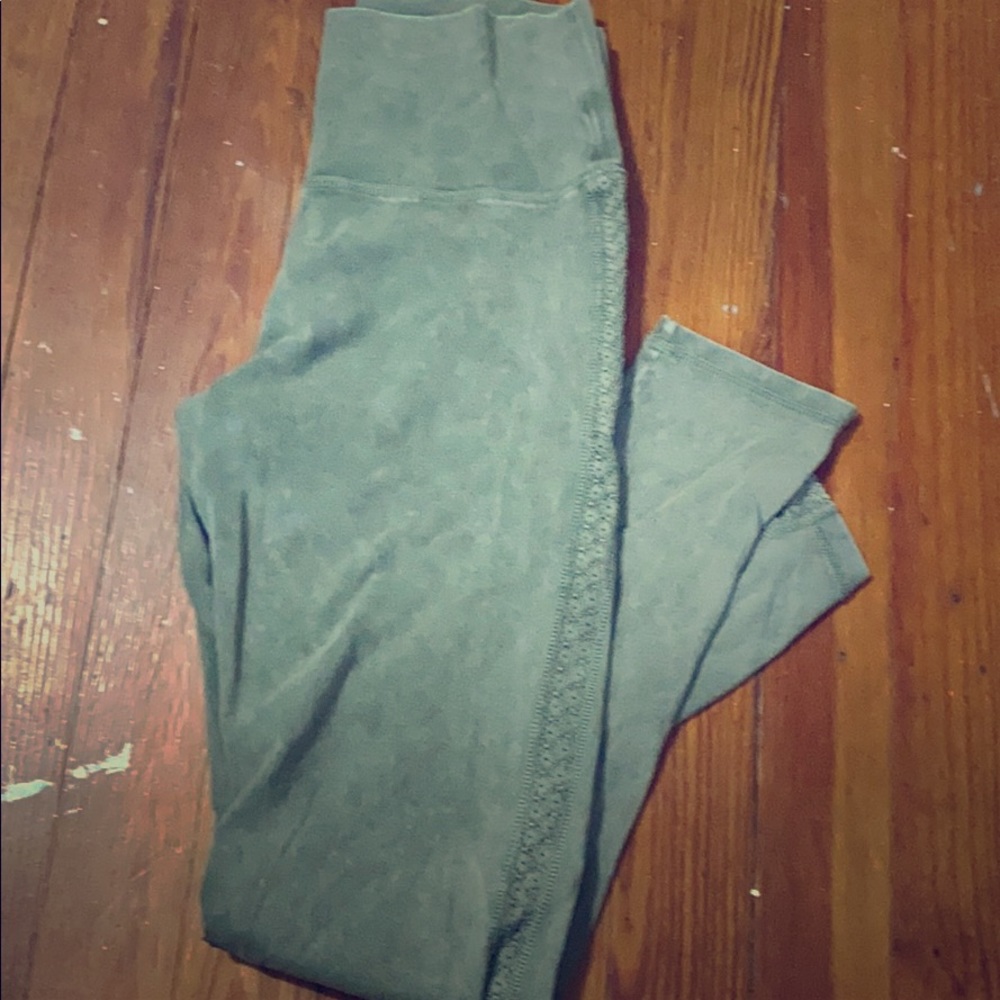 aerie chill crochet side leggings